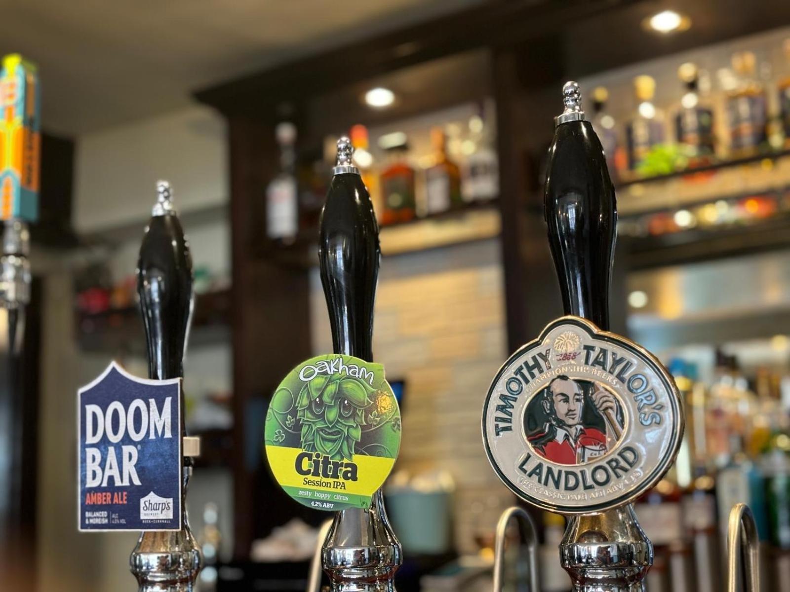 The Old Ship Inn Lowdham 외부 사진
