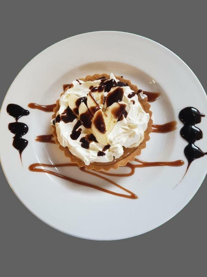 The Old Ship Inn Lowdham 외부 사진