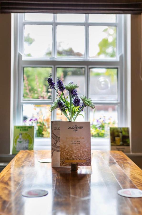 The Old Ship Inn Lowdham 외부 사진