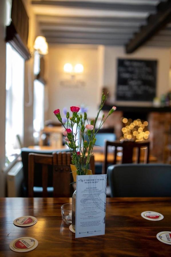 The Old Ship Inn Lowdham 외부 사진